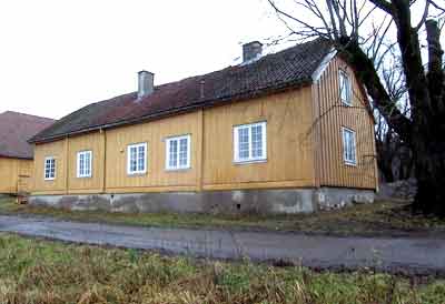 fasaden i 2002